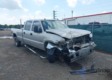 2004 Chevrolet Silverado 3500 Lt z USA, uszkodzony, nr VIN 1GCHK33244F221700